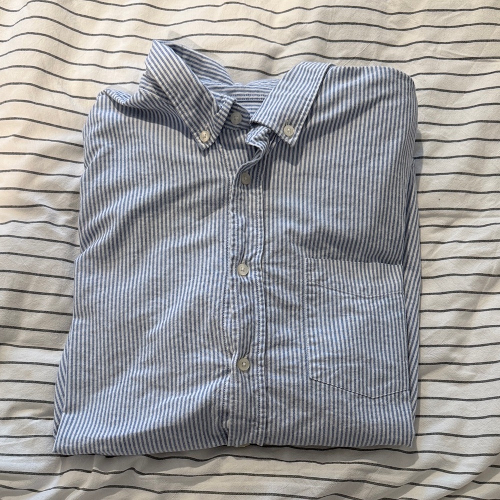 Zara Men's Blue and White Striped Button Down Shirt